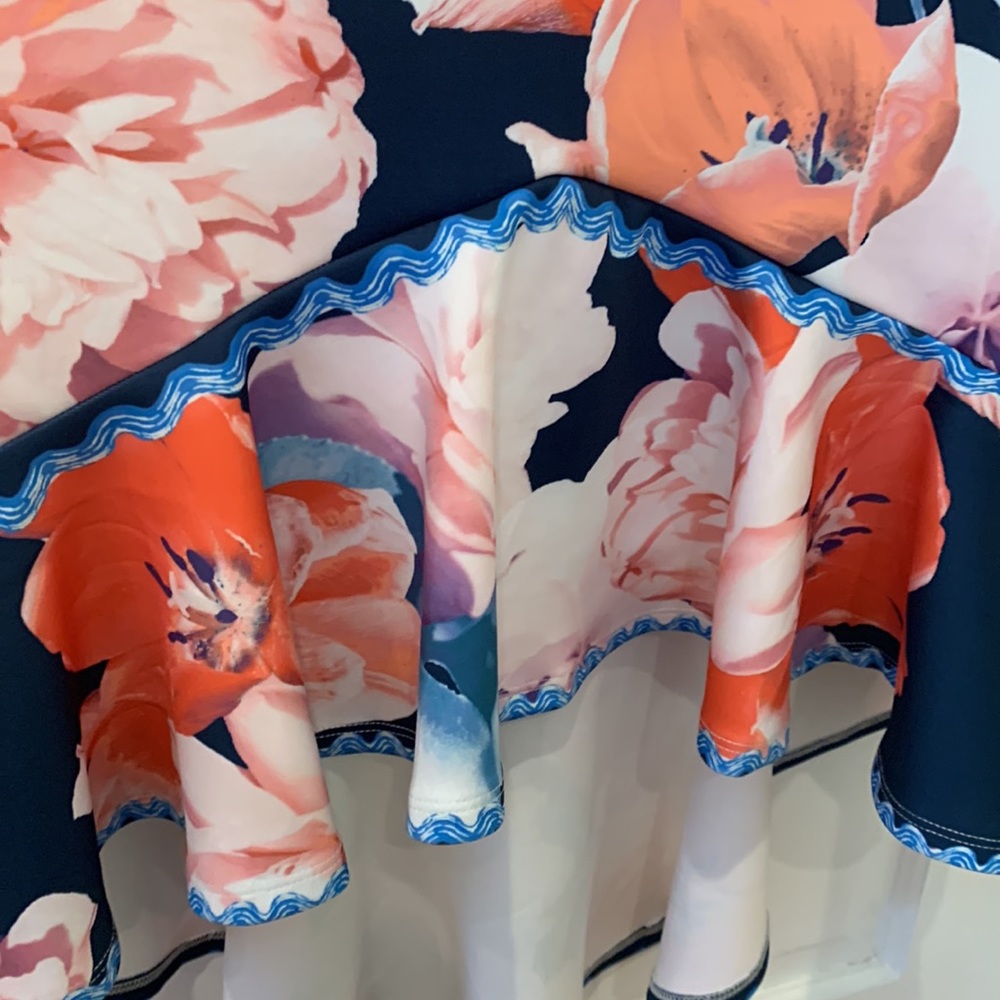High Low Ruche Ruffle Floral Dress - Picture 9 of 9